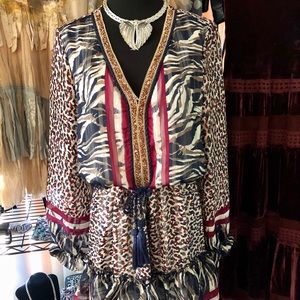 Beautiful top from Casting Made In France.